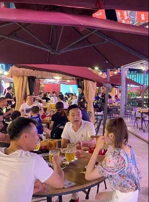 娱乐吃瓜场地图片大全集,一场场吃瓜盛宴背后的场地大揭秘